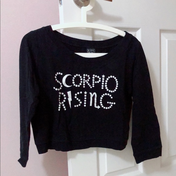 BLACK LOOSE FIT CROPPED TOP - Size L - Picture 1 of 4